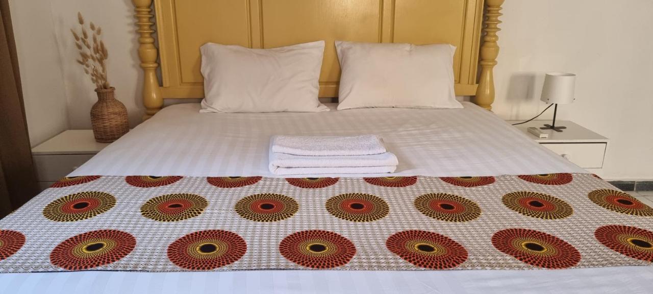 Le K Bed & Breakfast Nouakchott Bagian luar foto