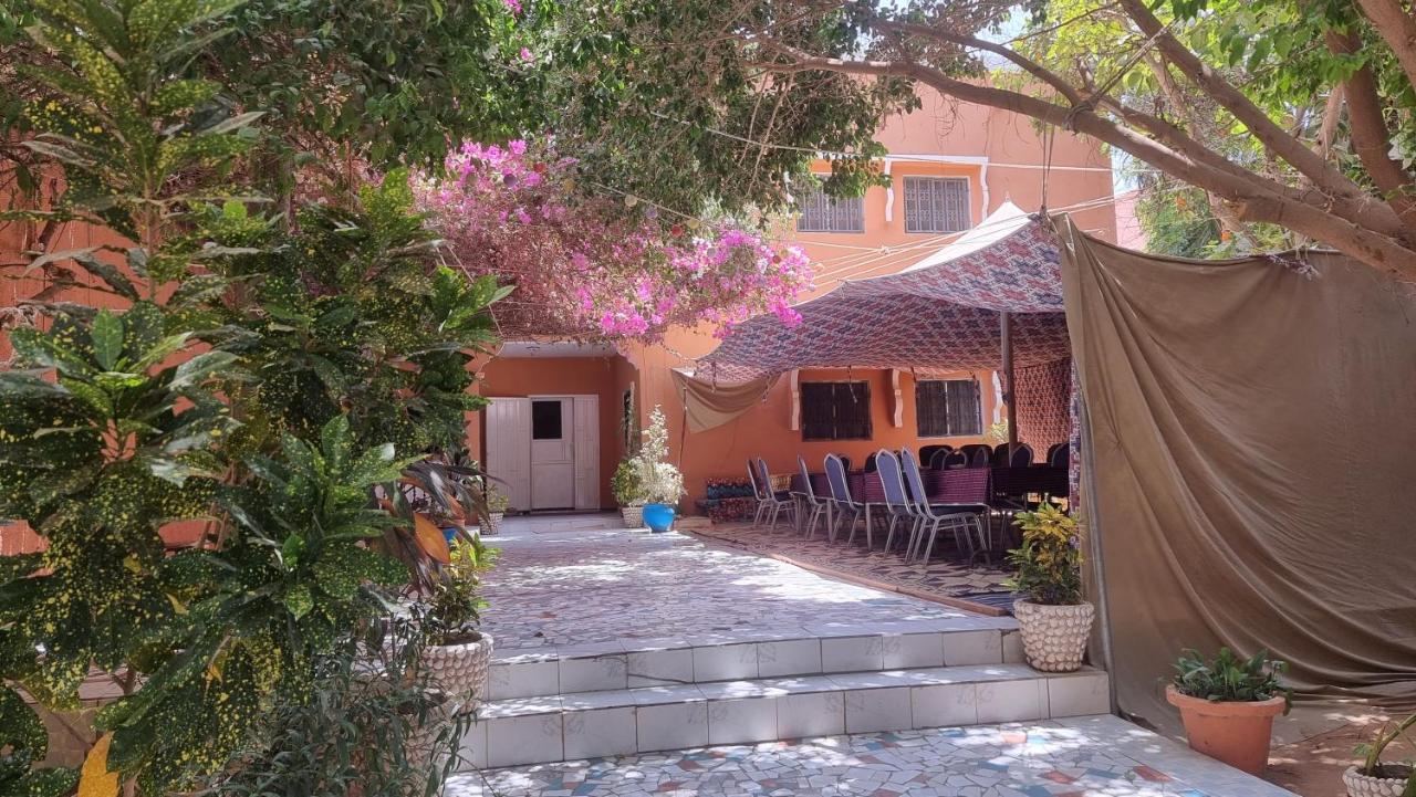 Le K Bed & Breakfast Nouakchott Bagian luar foto